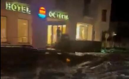 Inundaciones arrastran 32 coches durante la madrugada en Girona, España; estaba prohibido estacionarse en la zona, afirman