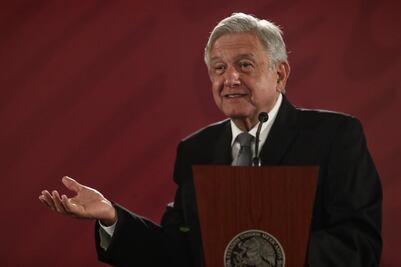 Desafortunadas, las declaraciones de Taibo II; merece dirigir el FCE: AMLO