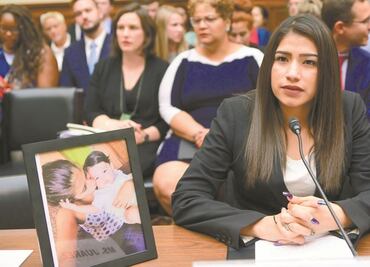 Vi morir a mi hija lenta y dolorosamente: migrante