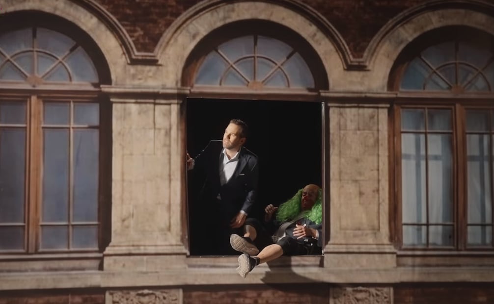 Brozo y Loret exhiben “lujo" en Palacio Nacional. Foto: Captura de video