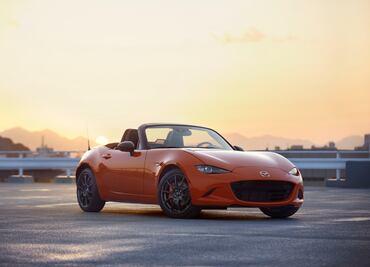 Mazda celebra las tres décadas de lanzamiento del roadster más emblemático de la historia