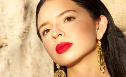 Ángela Aguilar: así puedes maquillarte en 30 segundos y lucir como la cantante