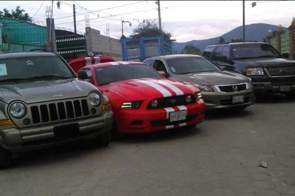 Según información de inteligencia, El Vieja tenía entre sus vehículos un Jeep, un Mustang, un Honda y una Explorer. (CORTESÍA)