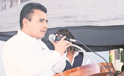 Analiza PRD expulsar a Fidel Calderón