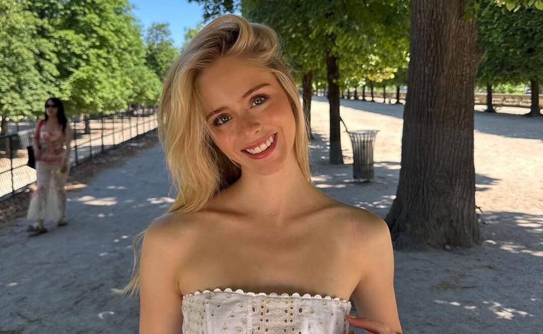 Loreto Peralta incluye bermudas de mezclilla en sus outfits de temporada. Foto: Especial. Instagram @loretoperalta