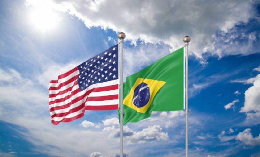 Brasil condenó el trato hacia casi 80 migrantes brasileños deportados desde Estados Unidos, quienes fueron esposados durante el vuelo. (25/01/25) Foto: iStock