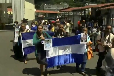 Madres de desaparecidos centroamericanos se unen a caravana migratoria