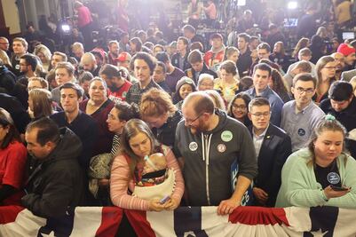 Se retrasan resultados de caucus en Iowa, por chequeos de control de calidad