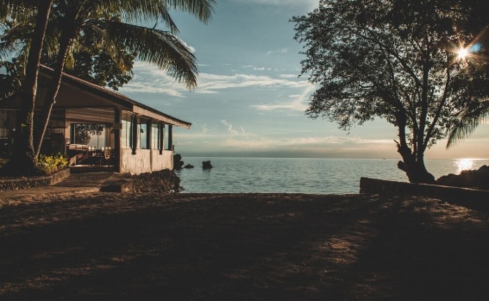 Por qué comprar una casa en la playa, según expertos