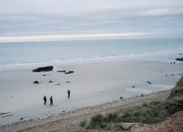 Mueren 3 niñas en naufragio de un barco de migrantes cerca de isla griega