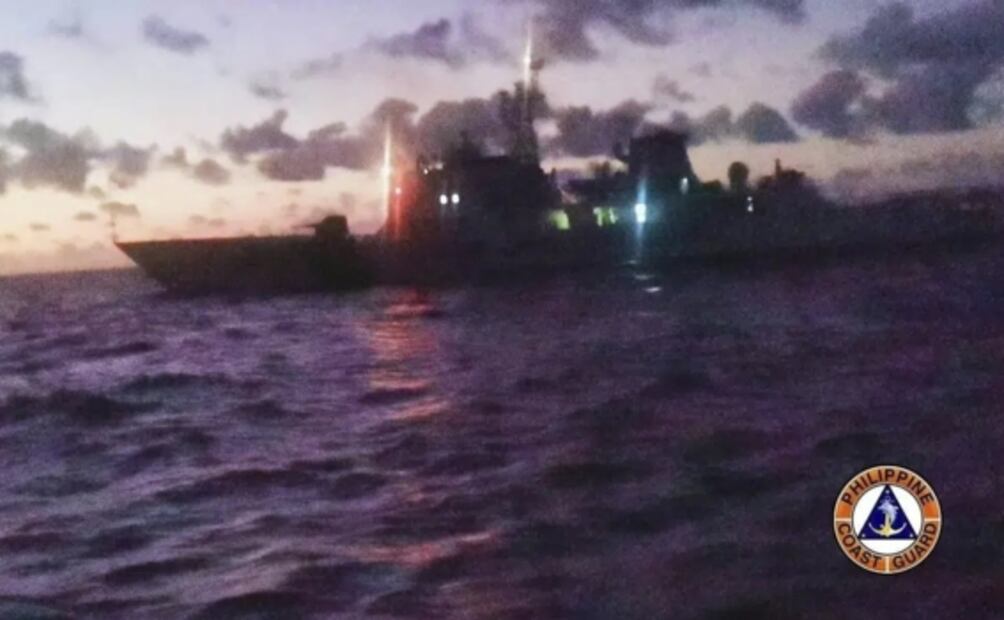 Guardia costera filipina acusa a barco chino de utilizar "láser militar" contra uno de sus barcos