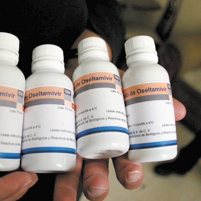 Los especialistas afirman que para tratar la influenza se debe recurrir a medicamentos como el oseltamivir y no a los antibióticos. ARCHIVO EL UNIVERSAL