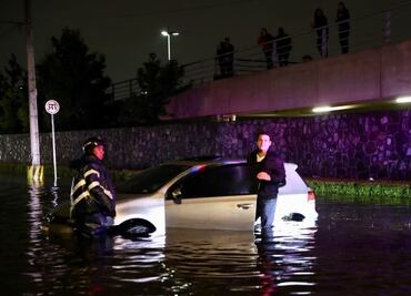 Personas atrapadas y afectaciones a viviendas; el saldo de las lluvias en CDMX