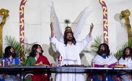 Iztapalapa celebra la 182 Pasión de Cristo con emotiva representación de la Última Cena; "¿ese es Diosito, verdad?", pregunta niño a su mamá