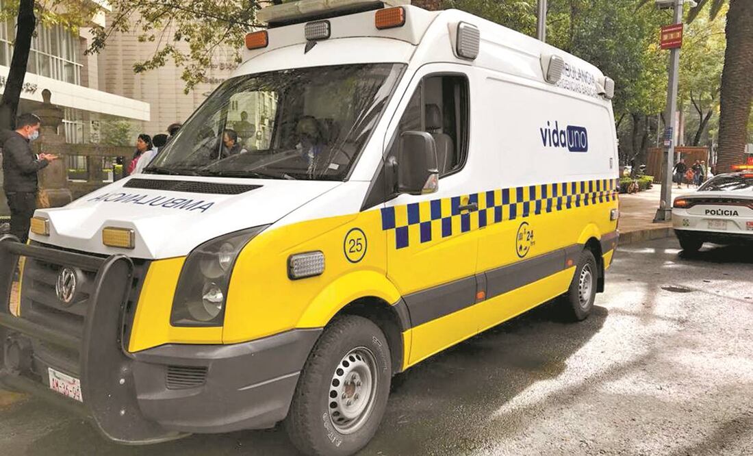 Esta es una de las ambulancias de la empresa Vida Uno, que cuenta con las características que pide la Agencia de Protección Sanitaria para recibir la certificación. Foto: Kevin Ruiz/ EL UNIVERSAL