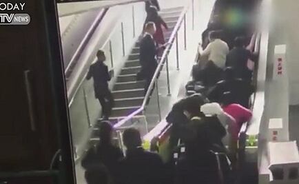 Video. Escalera eléctrica cambia de dirección y causa pánico
