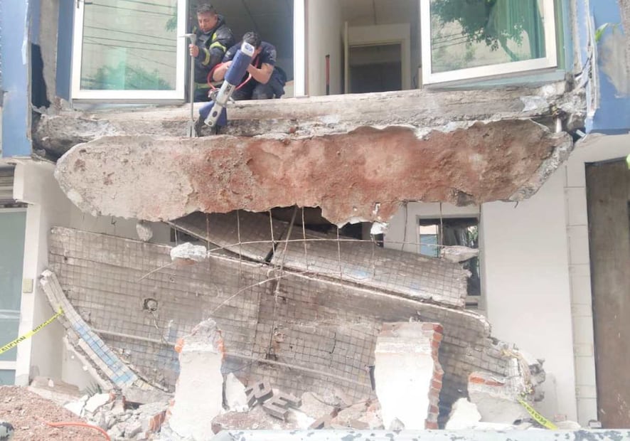 Balcón en edificio de la Condesa colapsa. Foto: Especial