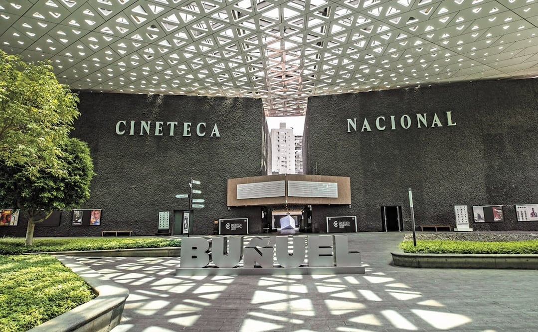 En las últimas tres décadas, el cine mexicano ha estado a merced de los vaivenes políticos, casi siempre en contra.