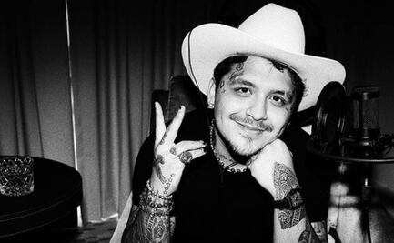 La camioneta y otros regalos que ha dado Christian Nodal 