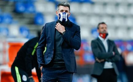 Pachuca ya busca técnico por si pierden contra Chivas