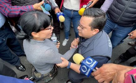 "Te pido justicia por mi hijo", implora de rodillas madre de Hugo, joven asesinado en fiesta clandestina