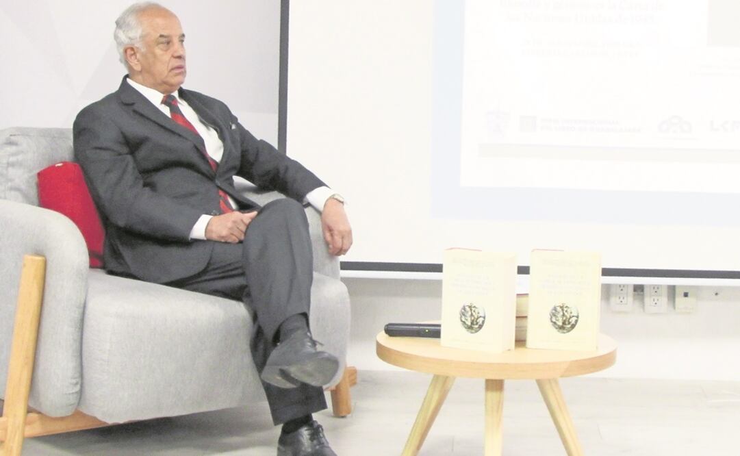 La obra de Jaime Nuño aborda la importancia de la Carta de los Derechos y Deberes Económicos de los Estados. Foto: RAÚL TORRES. EL UNIVERSAL