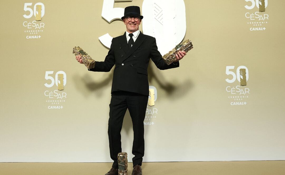 El director de "Emilia Pérez", Jacques Audiard, consiguió siete estatuillas en los Premios César en Francia. Foto: AFP.