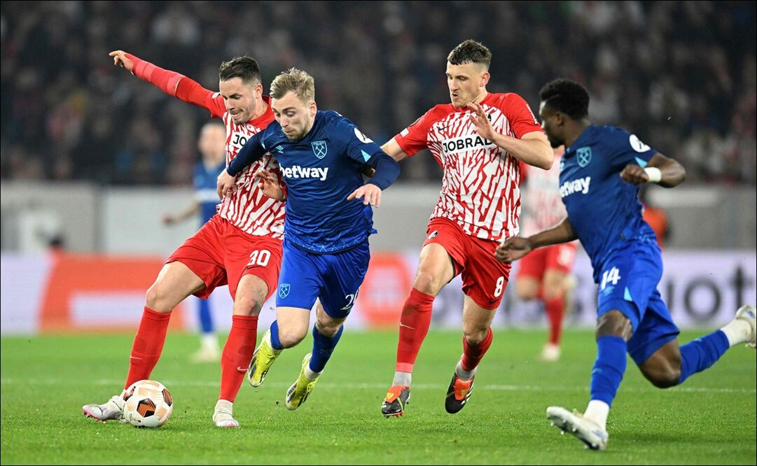 West Ham perdió en su visita a Friburgo / Foto: AFP