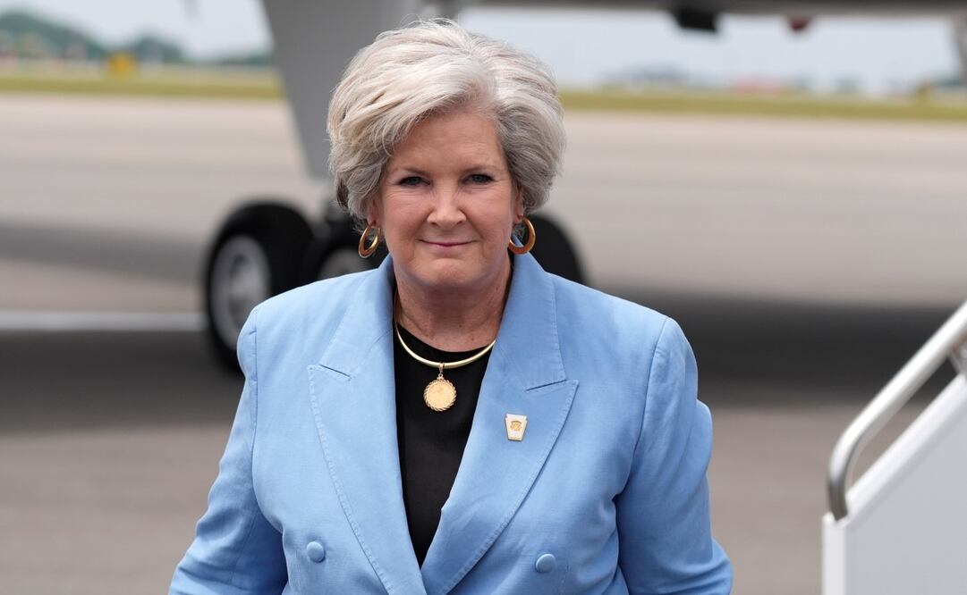 Susie Wiles, conocida por su influencia en el círculo cercano de Donald Trump, ha sido clave en las victorias del expresidente en Florida y dirige su PAC Save America. Foto: AP