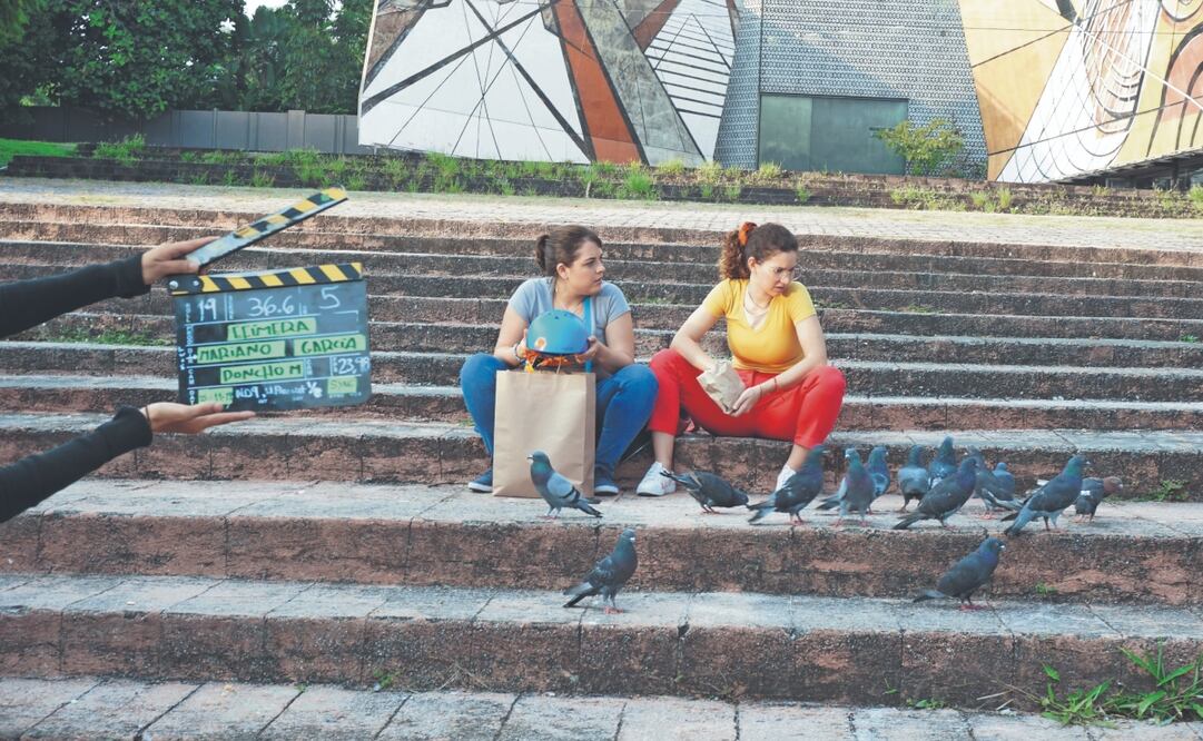 En el filme, Danae y Carla inician una relación lésbica. Foto: de NEVERLANDING PICTURES