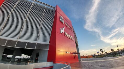 Gobierno de Q. Roo intenta cambiar uso del Auditorio del Bienestar