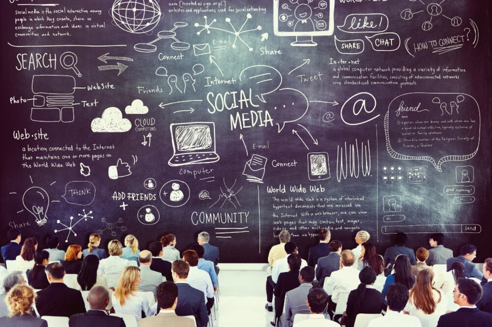 Dialogarán sobre realidad virtual, redes sociales y análisis de datos (ISTOCKPHOTO)