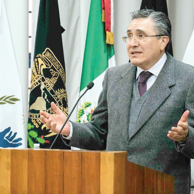 Luis Raúl González Pérez, presidente de la Comisión Nacional de los Derechos Humanos, exhortó a autoridades de los tres niveles de gobierno a no hacer declaraciones que estigmaticen a los comunicadores. CORTESÍA CNDH