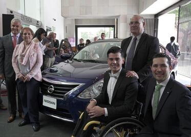 Nissan presenta Versa para personas con discapacidad