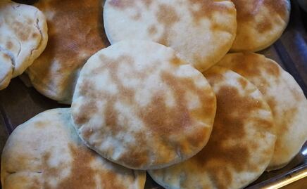 La historia y la receta del pan pita