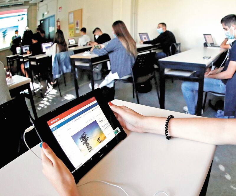 La principal fuente de financiamiento de universitarios son sus padres: encuesta. Foto: ARCHIVO EL UNIVERSAL