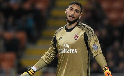Donnarumma cancelaría contrato con Milan
