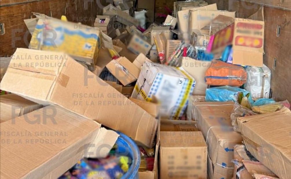Caen en Coahuila conductor de camión que trasladaba cinco toneladas de pirotecnia (10/01/2026). Foto: Especial