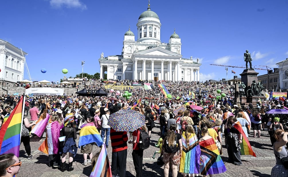 Varios países realizaron este 27 de junio su Marcha del Orgullo LGBTIQ para exigir igualdad de derechos. Foto: EFE
