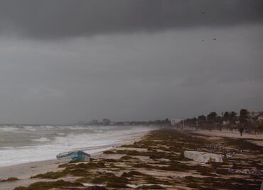 Por tormenta "Gamma", 12 municipios de Yucatán están en Alerta Roja