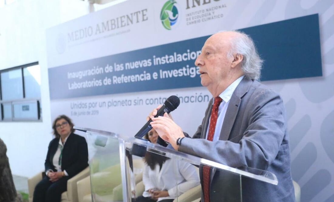 Víctor Toledo Manzur, titular de Semarnat, manifestó que el Gobierno Federal nacionalizará los yacimientos de litio del país / Foto: Especial