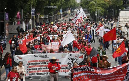 Amaga CNTE con otro plantón en el Zócalo 
