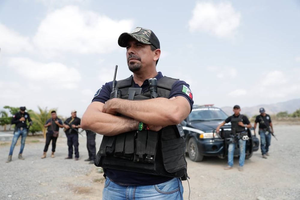 La lucha armada contra la delincuencia sigue en Michoacán