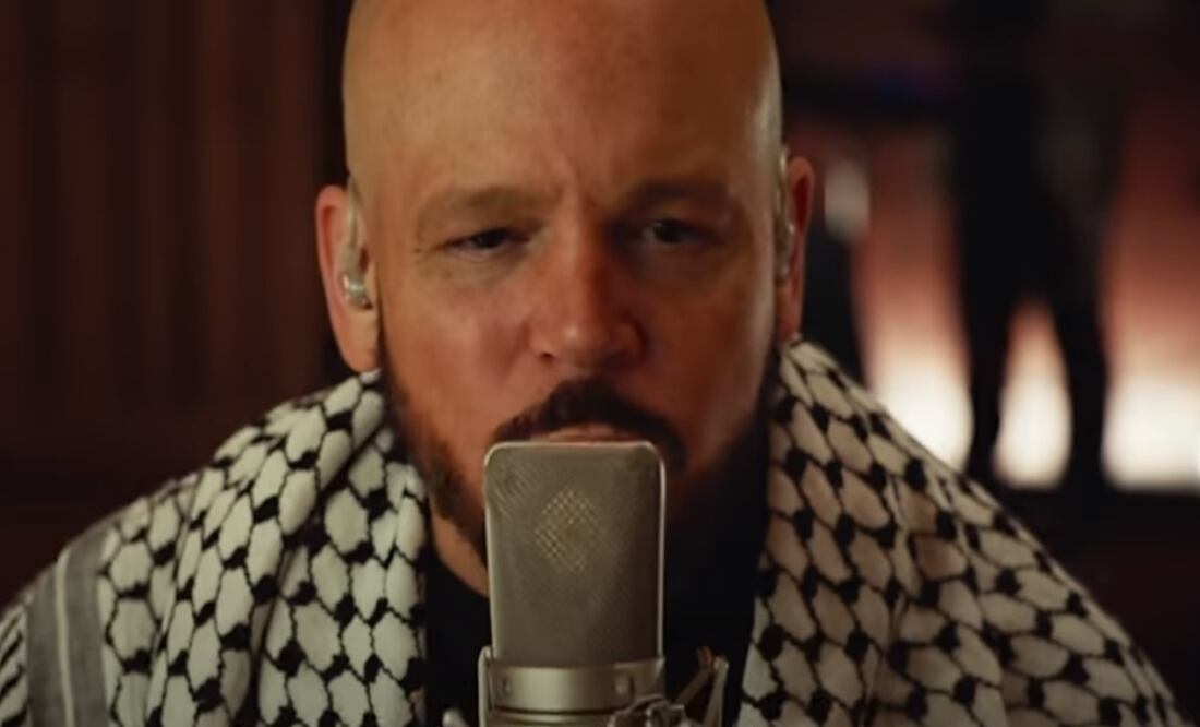 Residente se unió con la cantante palestina, Amal Murkus, para romper el silencio ante la guerra. Foto: Captura de pantalla.