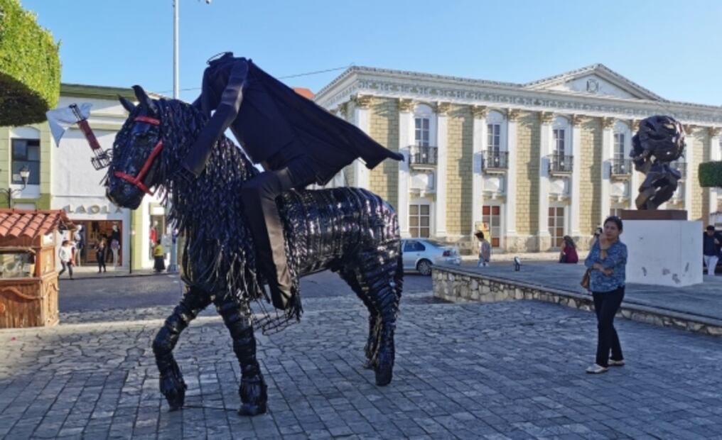 En tiempos de austeridad, así es como alcaldes de Chiapas presumen sus caballos pura sangre 