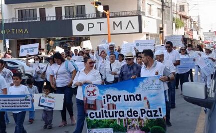 Decenas de ciudadanos marchan por la paz en Ciudad Victoria; piden frenar violencia y mayor seguridad