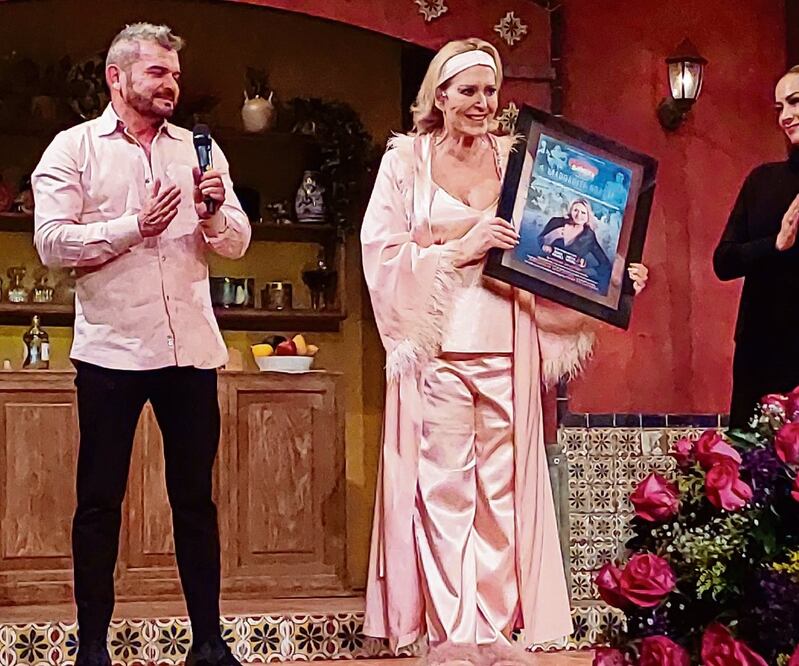 La actriz de origen argentino interpreta a Masha en la puesta en escena, tras la que fue reconocida por sus 40 años de carrera.Foto: Sughey Baños