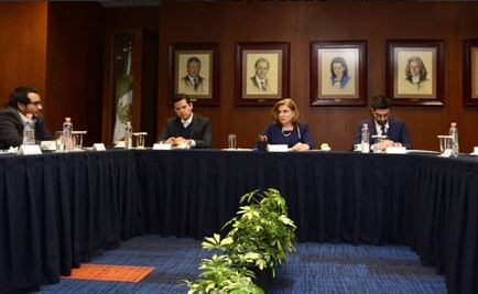 Arely Gómez pide voto de confianza