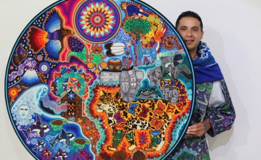 La obra de Cilau Valadez, en la 3° bienal de arte huichol