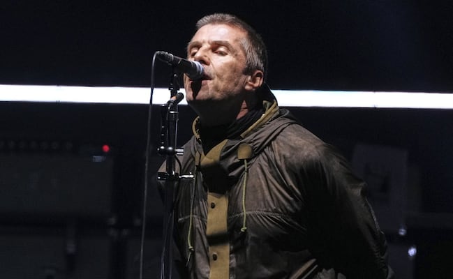 Liam Gallagher "amenaza" a sus fans  con no volver a México si Inglaterra es eliminada